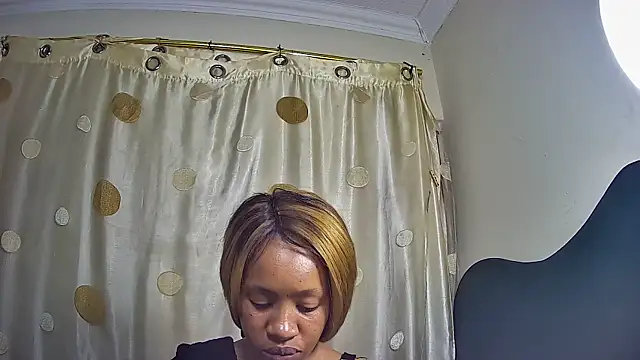 CocoSexyBabe online show from 27, 10, 2025