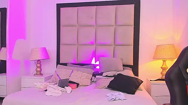 AmberBee online show from 15, 1, 2025