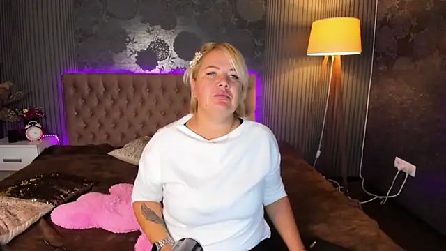 CurlyDreams online show from 20, 9, 2025