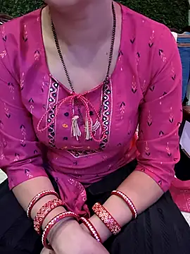 kaveerpooja947 online show from 15, 11, 2025