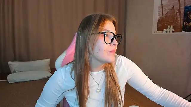 Colleen Blake online show from 29, 9, 2025