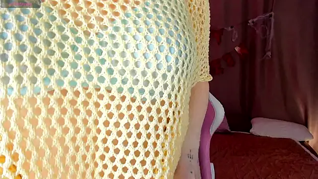 Colleen Blake online show from 27, 10, 2025