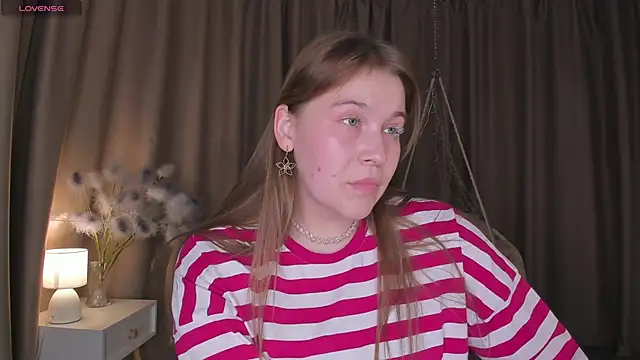 Colleen Blake online show from 25, 9, 2025