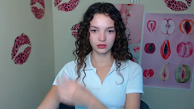  SusieSu  online show from 18, 9, 2025