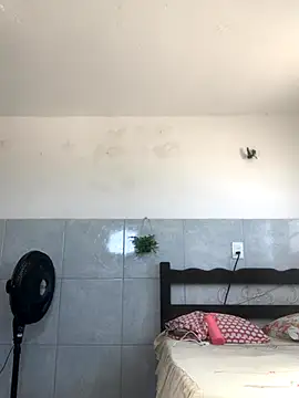 Gabrielleof online show from 7, 11, 2025