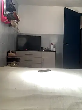 Gabrielleof online show from 16, 10, 2025