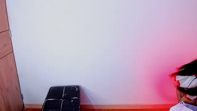 Snapshot of Tiffany_sander chatting on 11, 3, 2025 Tiffany sander online show from 11, 3, 2025