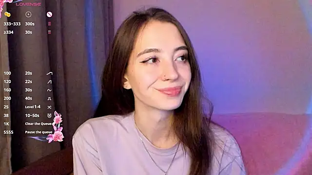 EvaBradley online show from 4, 11, 2025