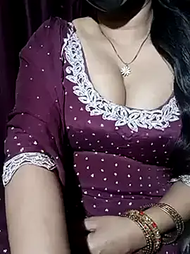 Anamika Kapoor online show from 28, 2, 2025