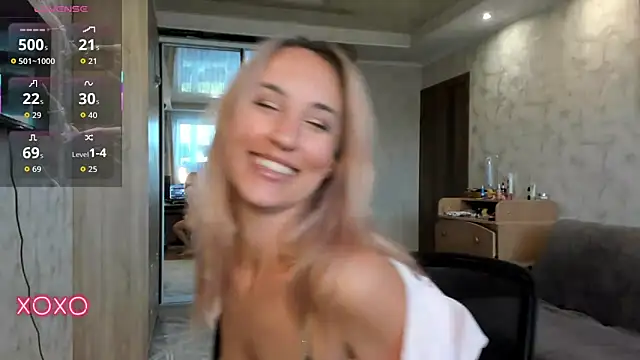 lady Nati online show from 15, 9, 2025