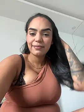 Sara-77 online show from 6, 2, 2026