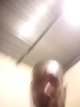 hugecrksam online show from 7, 2, 2026