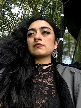 Lila Desiree online show from 9, 2, 2026