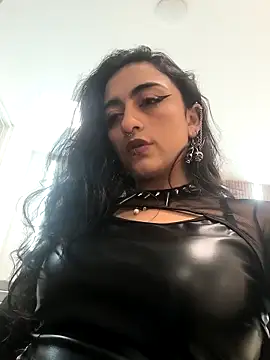 Lila Desiree online show from 6, 3, 2026