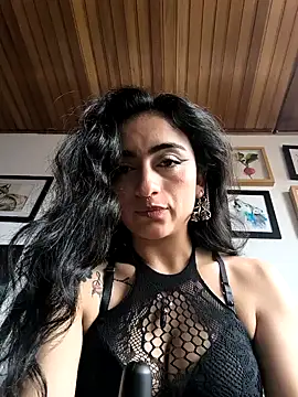 Lila Desiree online show from 13, 2, 2026