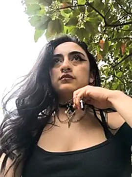 Lila Desiree online show from 11, 2, 2026