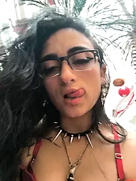 Lila Desiree online show from 1, 11, 2025