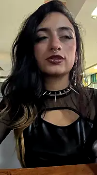 Lila Desiree online show from 18, 3, 2025