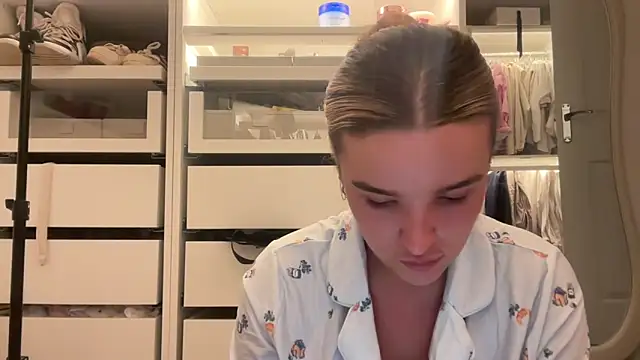 Snapshot of maisiesmithx chatting on 6, 6, 2026 maisiesmithx online show from 6, 6, 2026