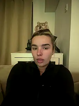 maisiesmithx online show from 26, 10, 2025