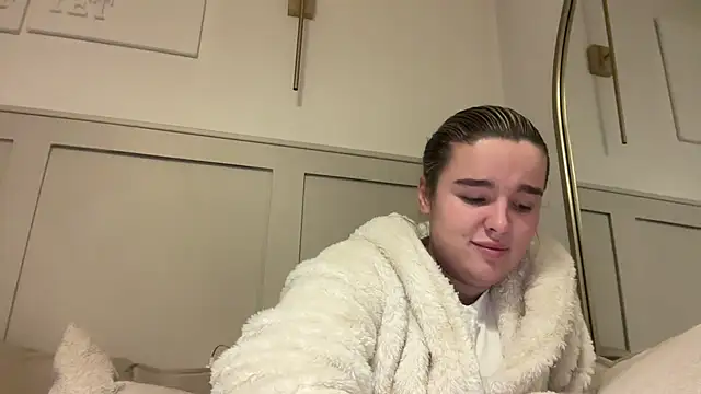 maisiesmithx online show from 5, 11, 2025