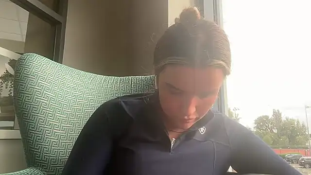 maisiesmithx online show from 20, 9, 2025