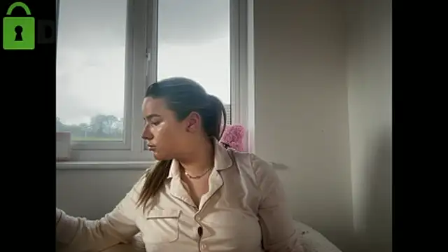 maisiesmithx online show from 6, 2, 2026