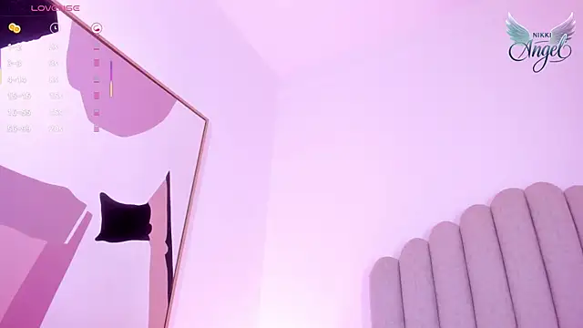 Nikki Angel  online show from 18, 9, 2025