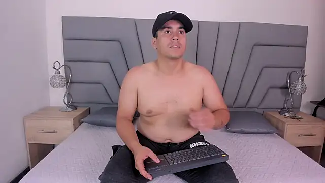 Vale n Matt online show from 5, 10, 2025