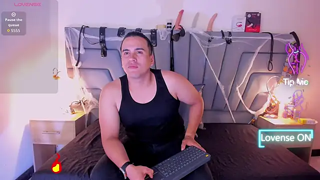 Vale n Matt online show from 7, 11, 2025