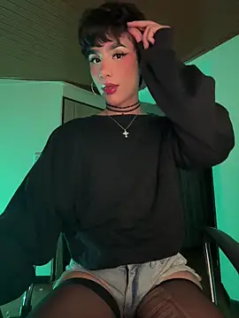 Snapshot of sue___0 chatting on 6, 2, 2026 sue 0 online show from 6, 2, 2026