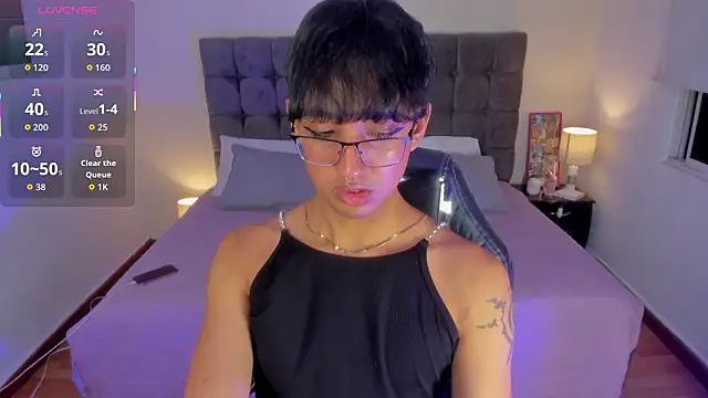 Dark hairy  online show from 5, 2, 2026