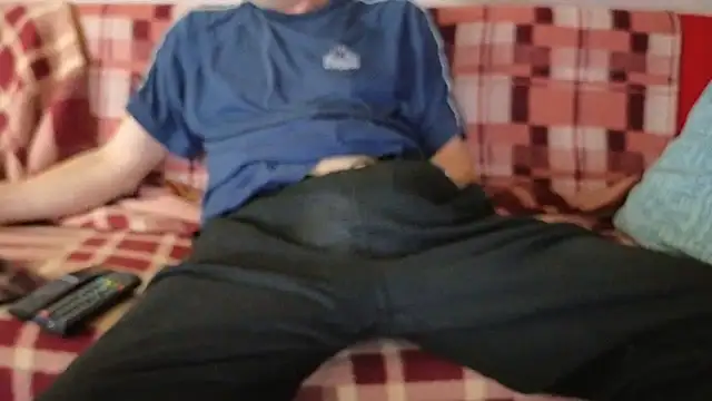 Snapshot of loverboyxxx69 chatting on 5, 10, 2025 loverboyxxx69 online show from 5, 10, 2025