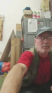 Snapshot of loverboyxxx69 chatting on 9, 10, 2025 loverboyxxx69 online show from 9, 10, 2025