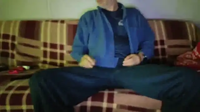 Snapshot of loverboyxxx69 chatting on 22, 9, 2025 loverboyxxx69 online show from 22, 9, 2025