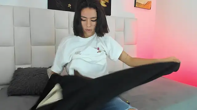 Antonella Fontanna online show from 20, 2, 2025