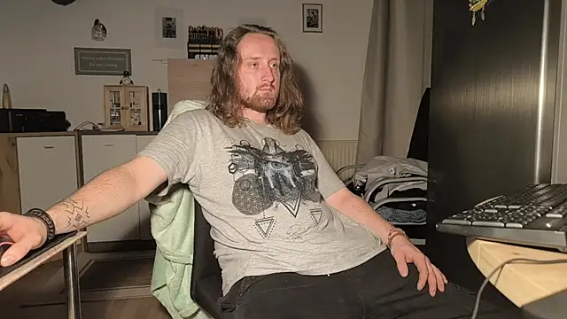 DrownMentallyyy online show from 9, 10, 2025