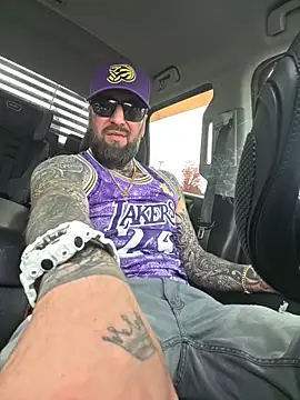 Beardedtattood online show from 27, 10, 2025