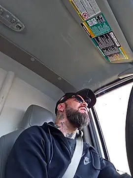 Beardedtattood online show from 25, 3, 2026