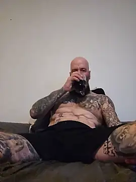 Beardedtattood online show from 23, 6, 2026