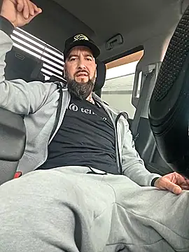 Beardedtattood online show from 15, 4, 2026