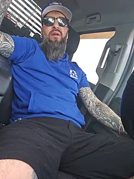 Beardedtattood online show from 6, 7, 2026