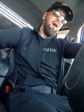 Beardedtattood online show from 8, 10, 2025