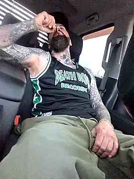 Beardedtattood online show from 18, 4, 2026