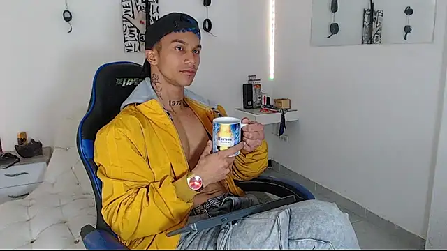 Leonard Price online show from 23, 3, 2025