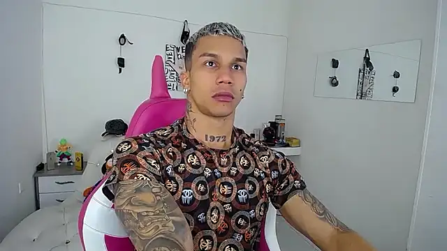 Leonard Price online show from 8, 10, 2025