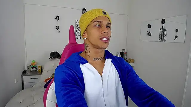 Leonard Price online show from 3, 10, 2025