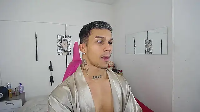 Leonard Price online show from 26, 11, 2025