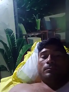 Snapshot of Diogo100 chatting on 21, 10, 2025 Diogo100 online show from 21, 10, 2025