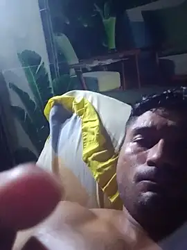 Snapshot of Diogo100 chatting on 23, 10, 2025 Diogo100 online show from 23, 10, 2025